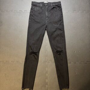 Abercrombie & Fitch The Super Skinny Ultra High Rise Jeans 29/8R Raw Hem Black